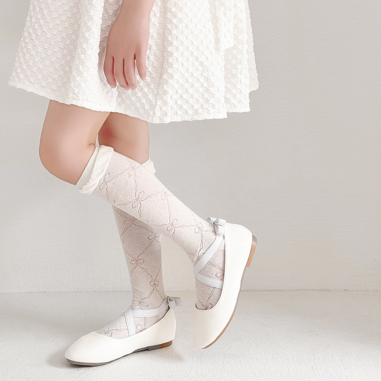 3 Pary Koronkowych Skarpetek z – Baby Sock Oximeter recenzja i cena